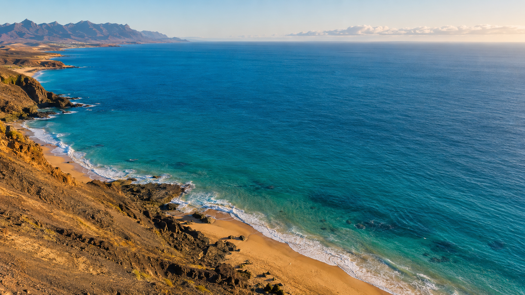 Vista aérea del litoral de las Islas Canarias
